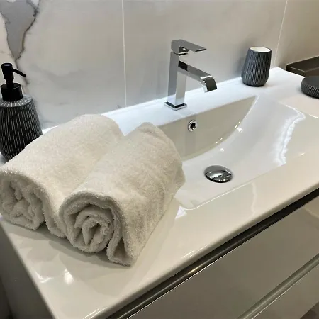 Acqua Azzurra شقة لا سبيتسْيا